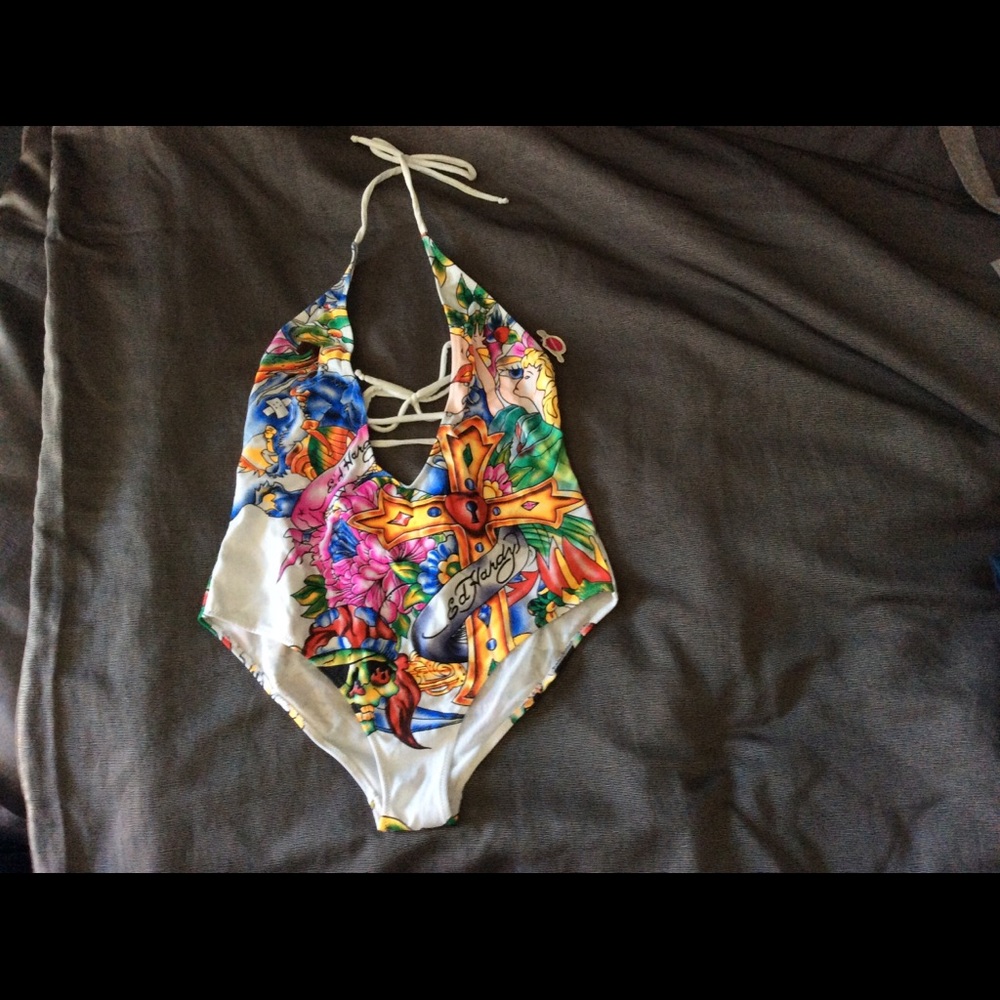 NWT Ed hardy swimsuit size L